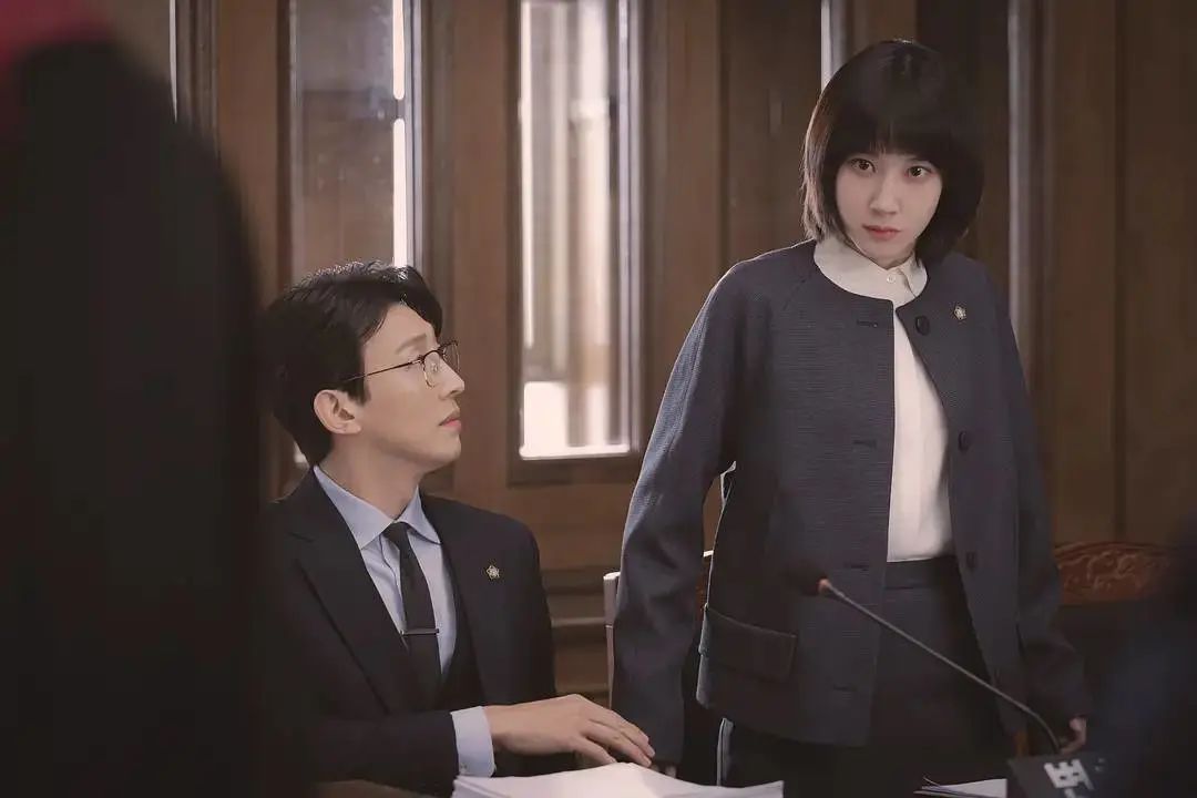 ChatGPT 取代 醫生_醫生給人看病需要什么證件_看病職必要醫生幫新人嗎