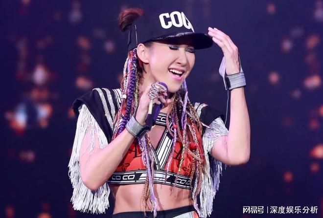 李玟皮褲刀馬旦演唱會_chatgpt華語歌王_李玟唱刀馬旦視頻