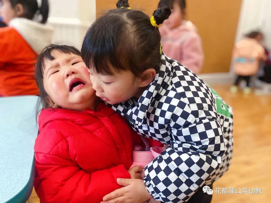 幼兒園媽媽寄語怎么寫_幼兒園寫媽媽寄語怎樣寫_寄語園寫幼兒媽媽的作文