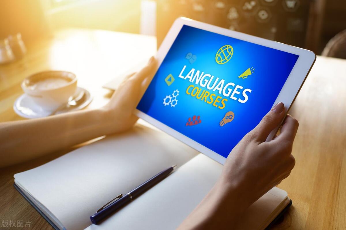 英語寫信的格式_英語寫信萬能句子開頭結(jié)尾_12的英語怎么寫