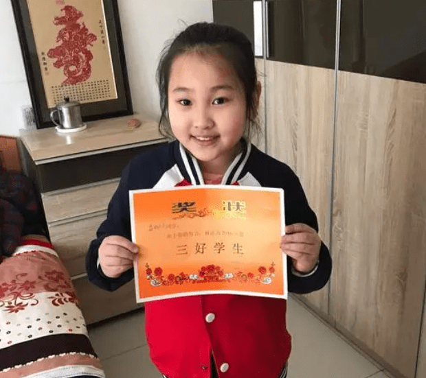 三好學生家長意見怎么寫 學生明明成績第一，卻沒有評上“三好學生”，家長：難道是欠人情了？