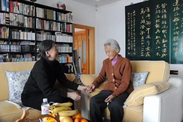 老師的老怎么寫_老寫老師的作文怎么寫_老寫老師幽默的作文