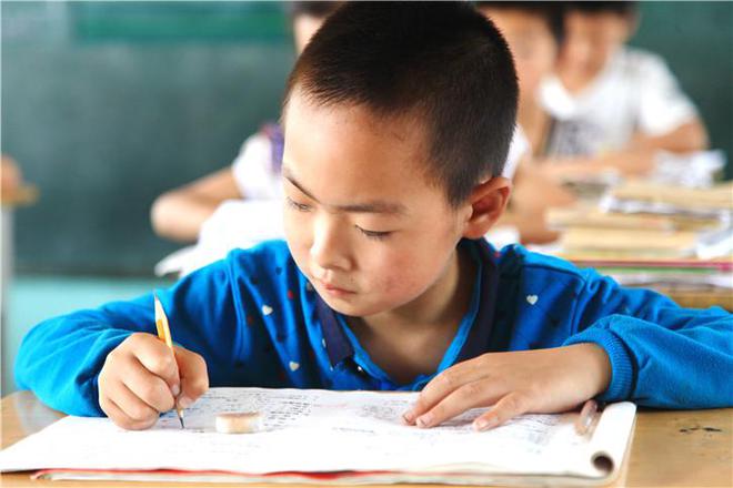 家長孩子考試評語_小孩考試成績家長評價_小孩考了100分家長怎么寫評語