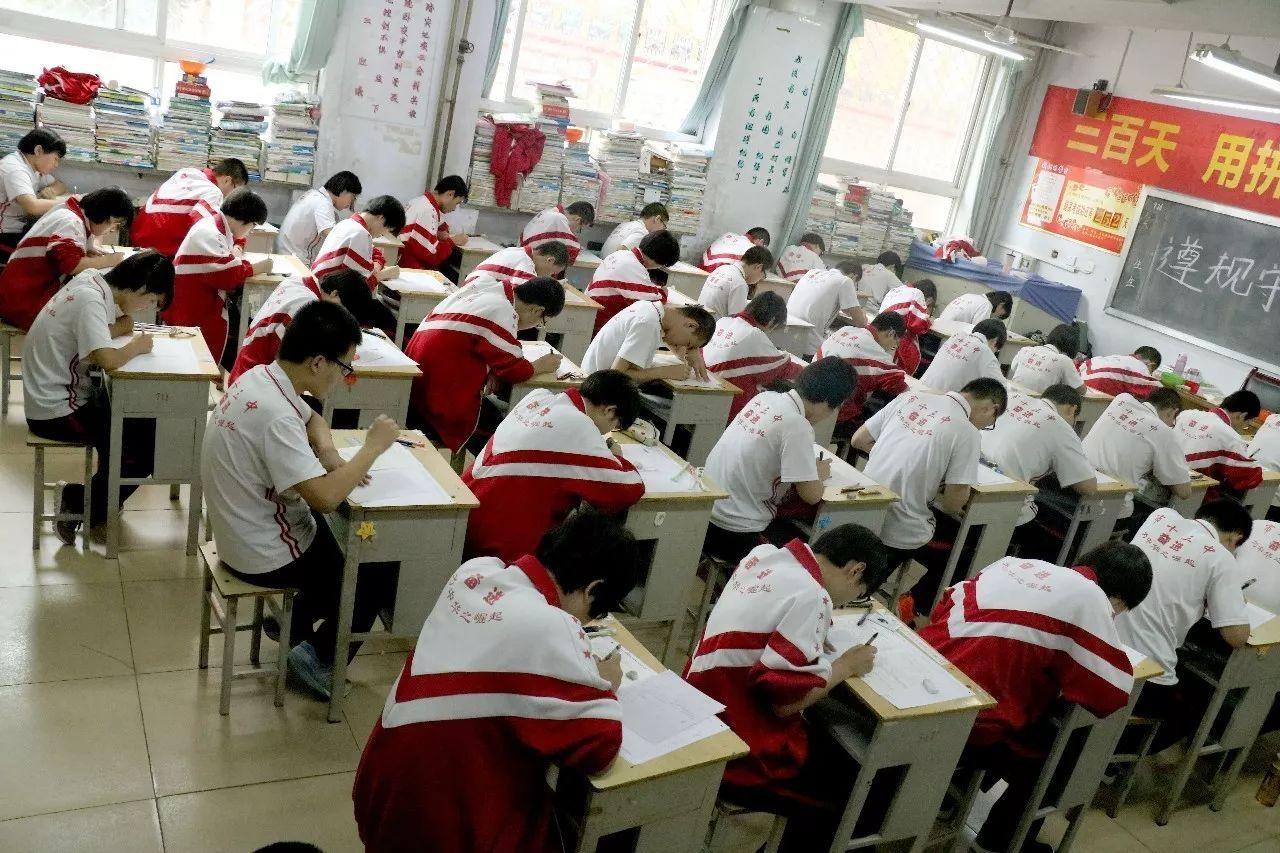 家長初中生綜合素質評價怎么寫_初中生綜合素質家長評價怎么寫_初中綜合素質評價家長寄語簡短