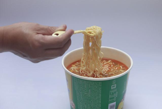 長途火車ai繪畫_長途火車必備食物_ai鉛筆工具繪畫