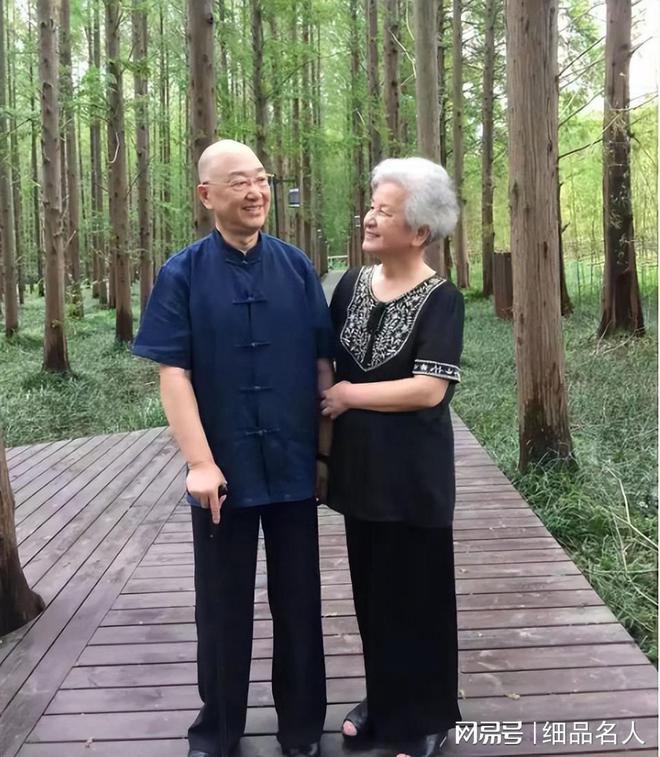 配音經典作品丁建華是誰_丁建華配音的經典作品_著名配音女演員丁建華
